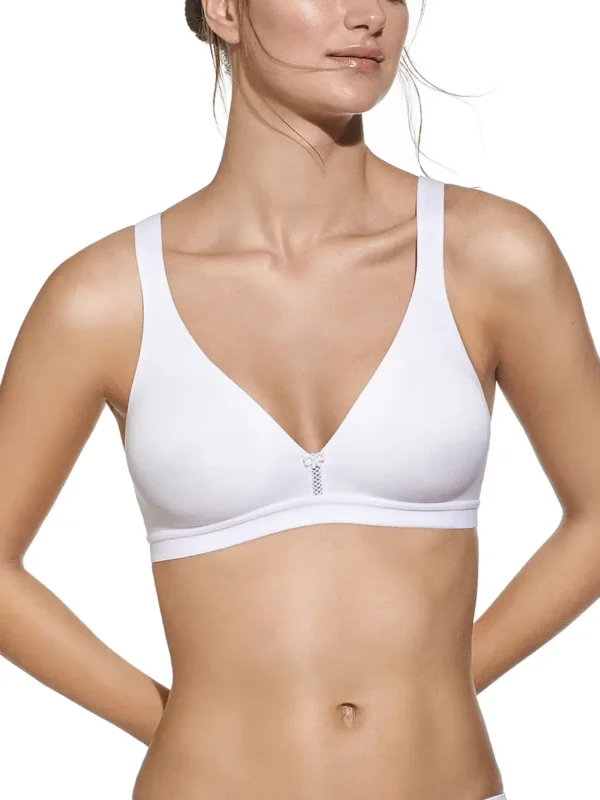 Soutien desportivo branco em algodão, sem aros e sem enchimento, com alças largas e detalhe central delicado para suporte e conforto diário.