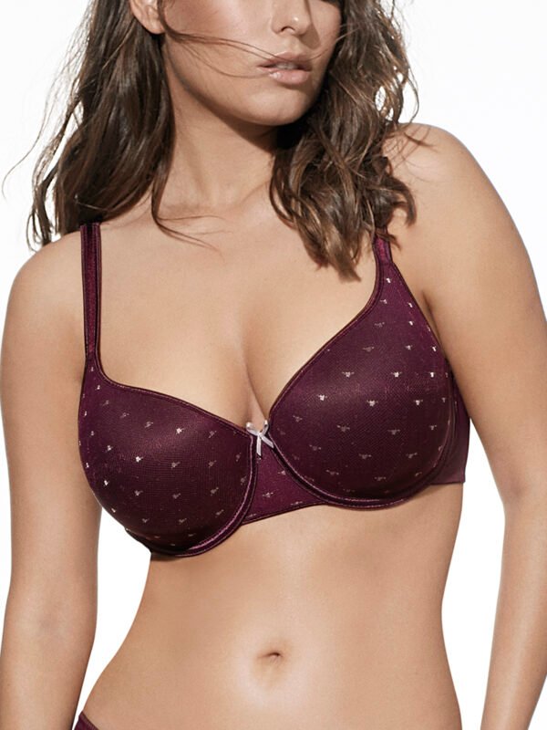 036 DALIA - BORDO - 01 Sutiã bordô com aros e enchimento, oferecendo suporte e modelagem. Elegante e confortável, com delicados detalhes, perfeito para ocasiões especiais.