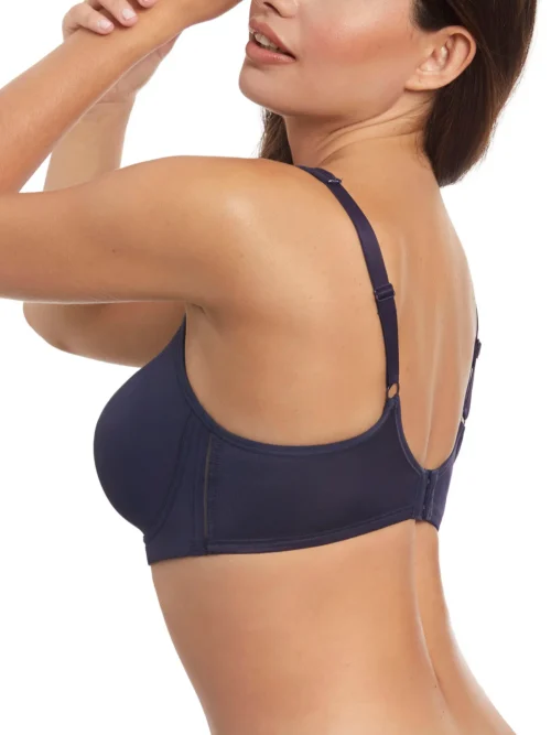 Costas do sutiã reductor azul sem aros, com fecho largo e alças ajustáveis, oferecendo suporte elevado, conforto e mobilidade no dia a dia.
