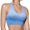 Sutiã Diana - Azul - Desportivo Sutiã desportivo azul com efeito degradé, enchimento removível e alças nadador, sem costuras, ideal para suporte e conforto durante o treino.