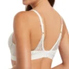 Sutiã Cloe - Marfim - Costas - Sem Aros Sem Enchimento Costas do sutiã de renda marfim com fecho ajustável e alças reguláveis, modelo sem aros pensado para conforto, leveza e um visual delicado.